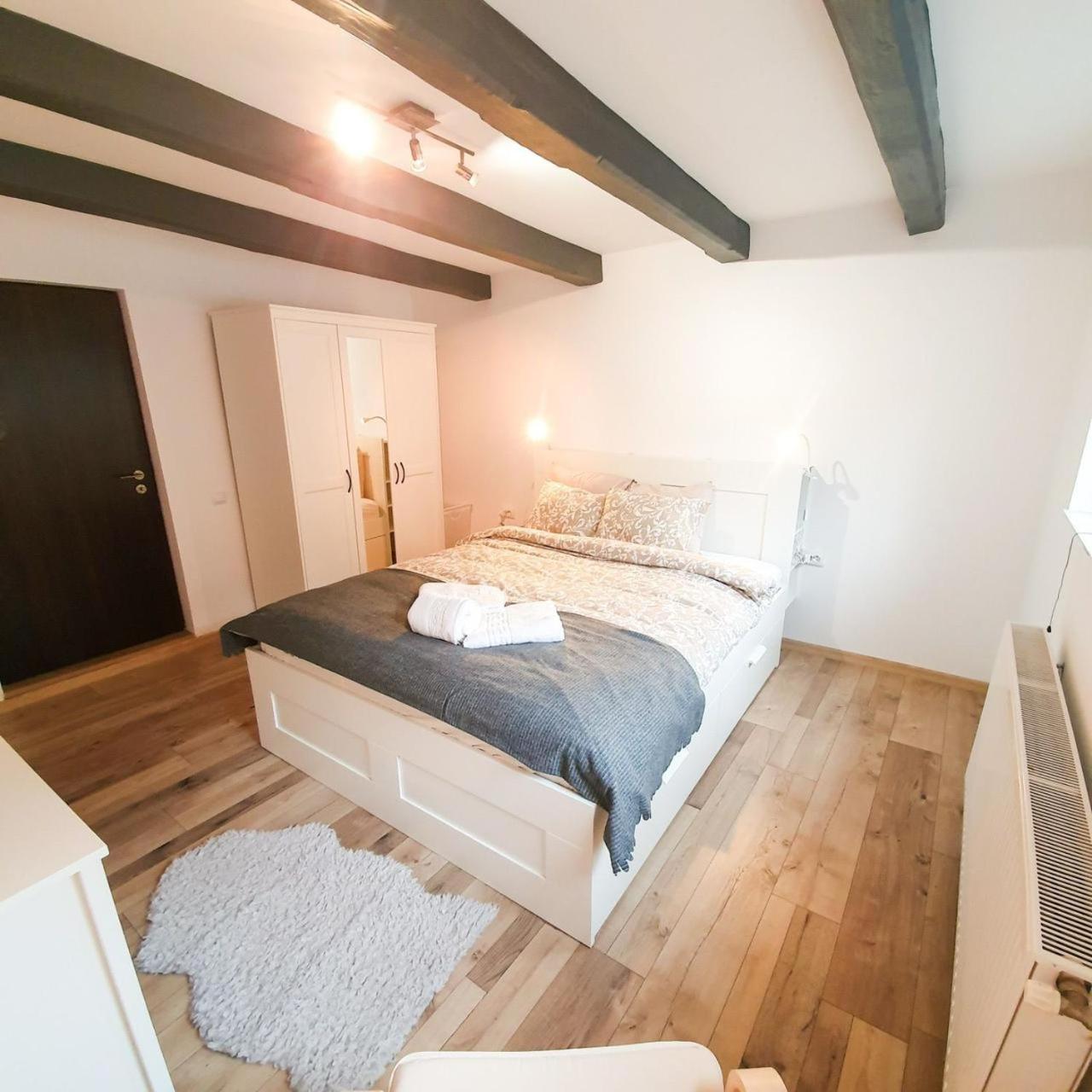 Joy City Stay Semenicului 2 Braşov Exteriör bild